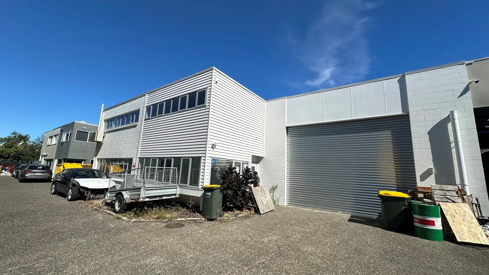 78B Parana Road — two-storey commercial unit with rear warehouse, Glenfield