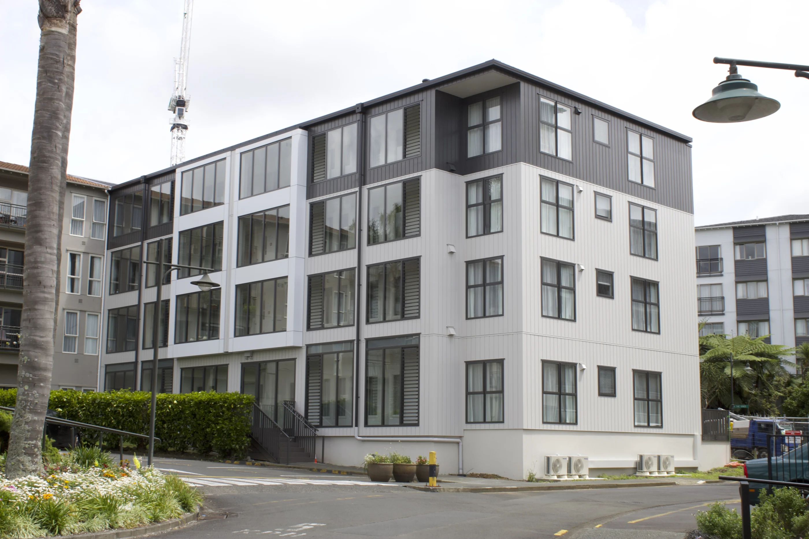 Four-storey retirement village apartment block, Auckland