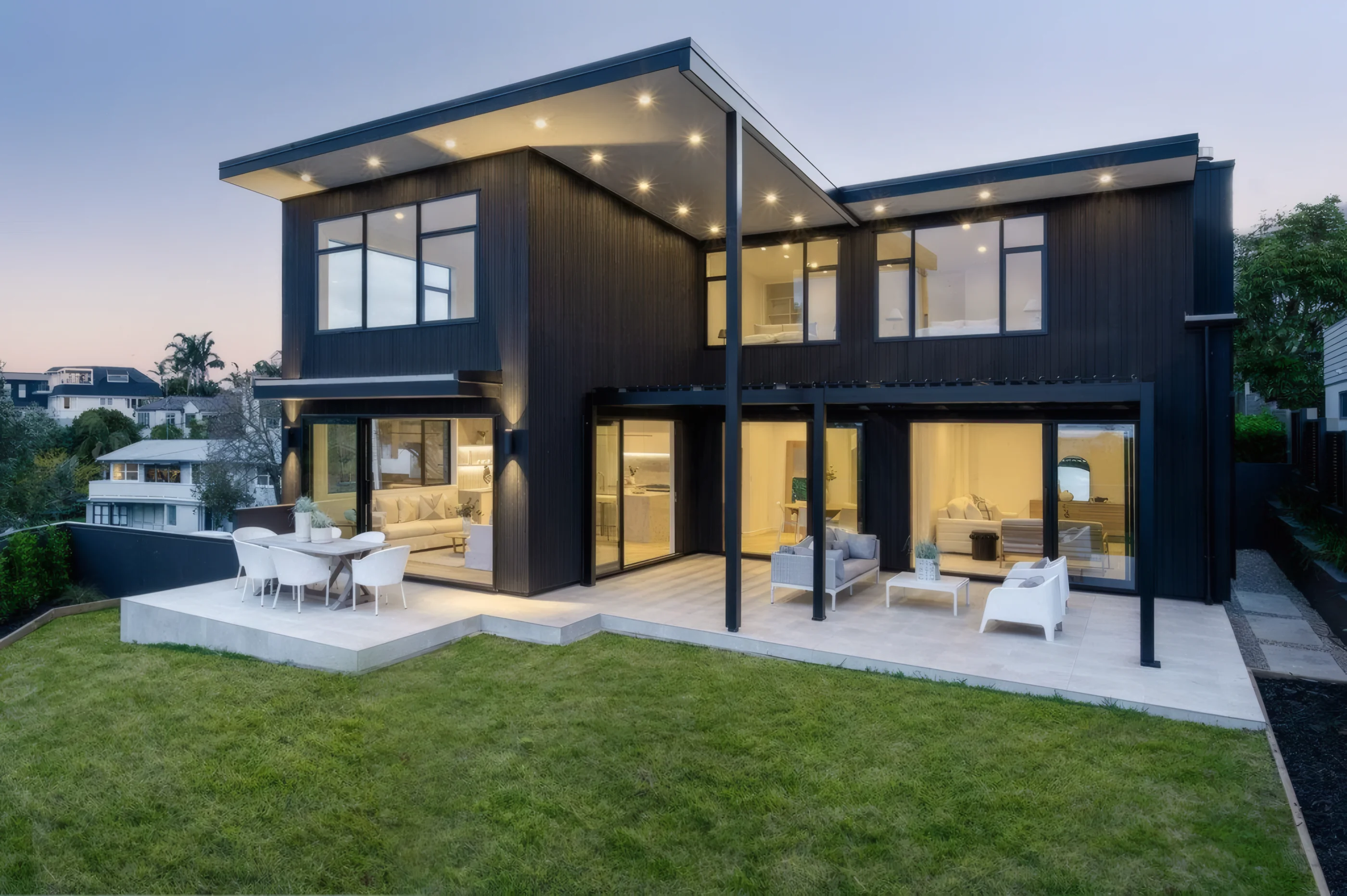 Eastcliffe — three-storey family home renovation, Auckland